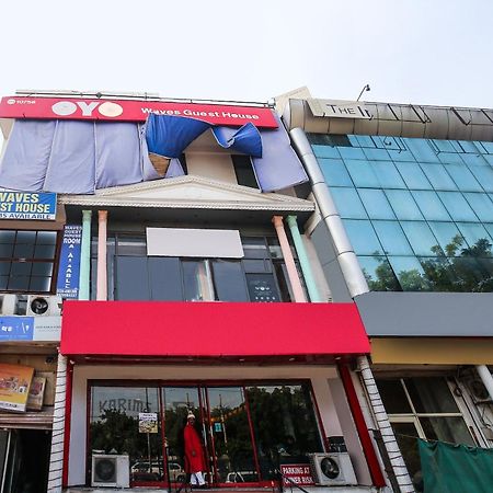 Oyo Downtown Inn Near Leisure Valley Park 古尔冈 外观 照片